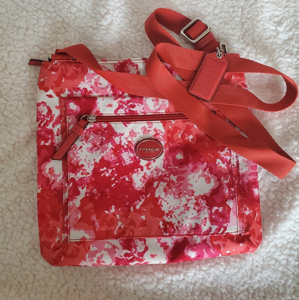 SOLD Coach crossbag